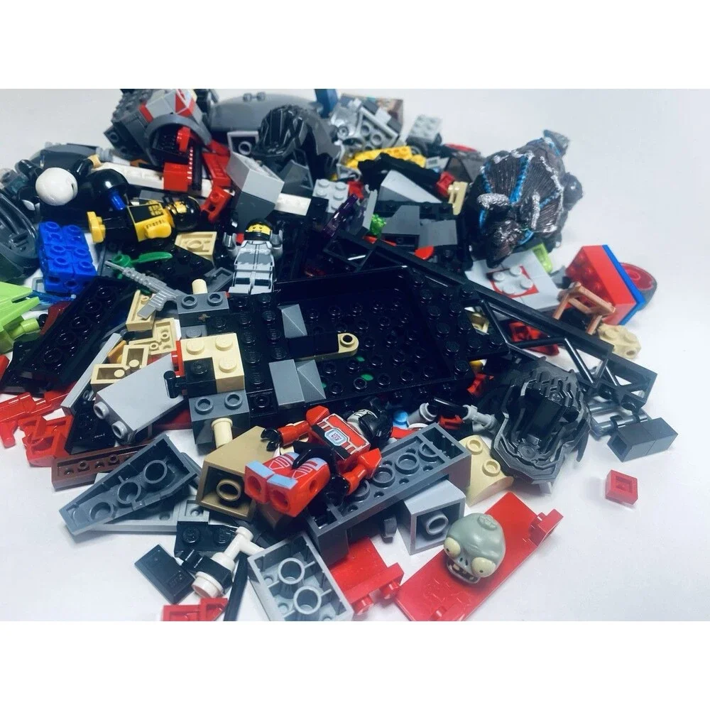 Toy Lot LEGO Kre-o Minifigures Torsos Heads Weapon Steelers Audi Transformers - Picture 3 of 12